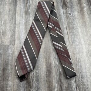 Vintage Wembley Men's Tie Striped 3" x59"